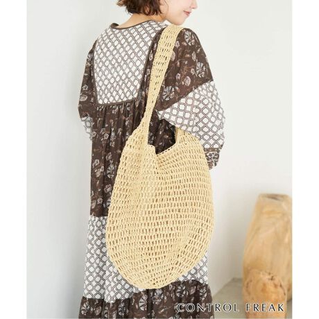 [^:25092913003010]iԁF244-410503J[ɂĕД̔J[F[J[J[zCg(010)FzCgx[W(027)FAC{[y2025SSzSLOBE IENAD]ɂǉY肵܂Ii24092913002910̒ǉiłB኱̎dlύXꍇ܂By[p[fނ̃VvȃNVFobOłByʂeʁAוdȂɂזɂȂȂےȂ̂ŁAו~J`ď܂ő劈̃obOłBJ[WJƊۂ݂̂VGbǵAÂȂ肷lȕ͋CɂdグĂ܂By CONTROL FREAK/Rg[ t[NzHAPPYC܂́AVINTAGEςȂ́ARELAXȂ́Ae[}ɑl̂߂̋xX^CĂĂuhB̏i͑OliオĂ܂Afލ̂߂ɂ̂łB\߂܂B̏íASLOBE IENAł̎舵ɂȂ܂BړX܂ւ₢킹̍ۂSLOBE IENAX܂ւ肢v܂BƖ̊֌WɂAۂFČꍇ܂B܂p\REX}[gtHȂǂ̊ɂA኱iƉ摜̃J[قȂꍇ܂B\߂Bi̐F́AiAbv摜QƂB