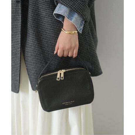 [^:25092913002930]J[ɂĕД̔J[F[J[J[ubN(001)FBLACKuE(020)FBROWNy2025AWzSLOBE IENAC^AuhAANTONELLO MASIɕʒMADE IN ITALY@̃obN3^oIׂČ`uhɃNGXgASLOBẼfɎdオXyVȃCibvBRƂtHX^CÕ|CgɂȂnhobOBTCh̃S[hZIPANZgɂȂAANZT[oŎfUCłBڂ͂łA֐ǂfC[ɎgobNɎdグ̂ŁÃfUCɂ܂IЎŊJۂłg₷悤Ɏd؂ƃTChɃ}`t邱ƂŁA[̂₷ƊJ΂ƊJJۂɉוSzInh͎ɒʂ钷ɂȂĂ܂BV_[t2WAYdl|CgV[Ył܂BE{XgobO(i25092913002830)Eg[gobO(i25092913003030)̏íASLOBE IENAł̎舵ɂȂ܂BړX܂ւ₢킹̍ۂSLOBE IENAX܂ւ肢v܂BƖ̊֌WɂAۂFČꍇ܂B܂p\REX}[gtHȂǂ̊ɂA኱iƉ摜̃J[قȂꍇ܂B\߂Bi̐F́AiAbv摜QƂB