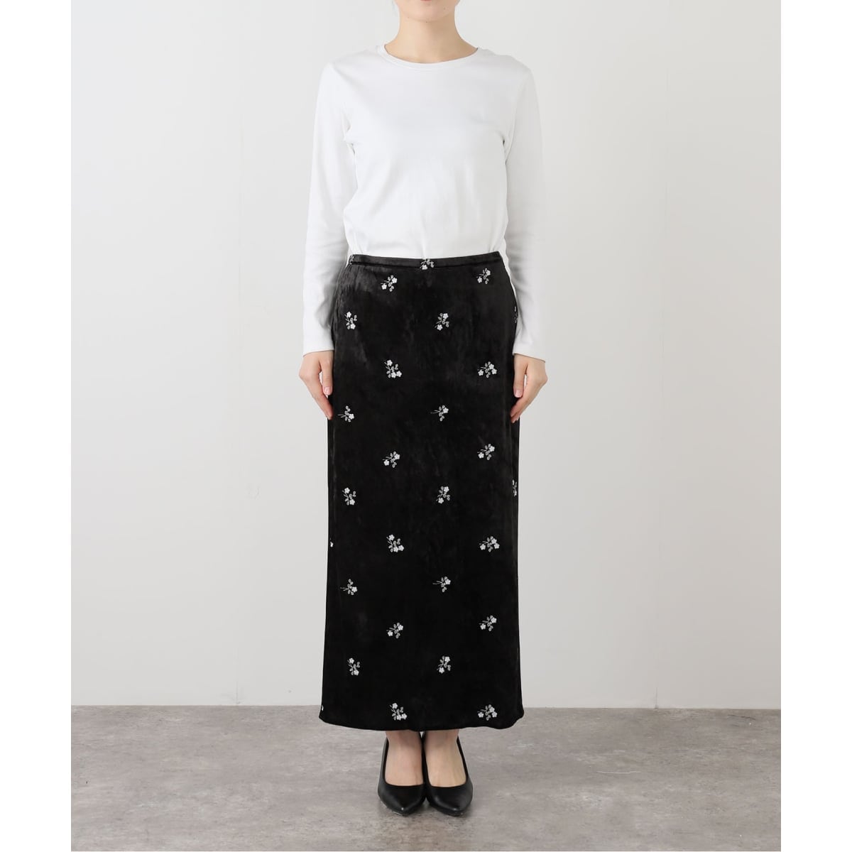 フラワーエンブロイダリーベロアスカート | スローブ イエナ(SLOBE