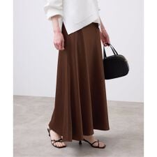 《WEB限定カラー有り/追加》グロッシーサテンフレアスカート