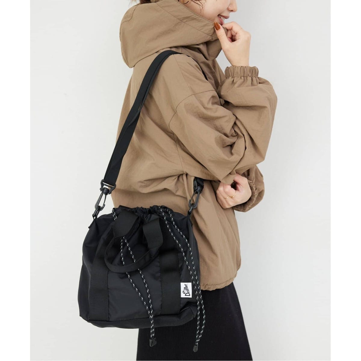 OUTDOOR/アウトドア SLOBE別注 キルティンクショルダーバッグ