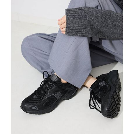 [^:25093913001830]iԁFML725CB J[ɂĕД̔J[F[J[J[ubN(001)FBLACK y2025AWzSLOBE IENAj[oX́u725vANVJȃJ[O̐VFoBdƃX|[eB悭~bNXAbp[AVZeBbNU[ƃbVfނ̃Rrl[VœWJBNbVƃObvɗDꂽ~bhAEg\[KȗSn񋟂܂ByNEW BALANCE / j[oXz1900N̏AAJ{XgBɂĉЂݗj[oXЂ͎ɋCiA[`T|[gC\[AΕ̃T|[gj̐[J[ƂĒav܂B 60Nӂ肩烉jOV[Y𐻍삵n߁AɂĂ͓`ȂŐV@\ꂽV[Y͊e̒lɂpقǗLȃV[YuhɊmĂ܂B̏íAWEB菤iłBX܂ւ͓גv܂̂ł₢킹̍ۂɂ͂ӂB̏íASLOBE IENAł̎舵ɂȂ܂BړX܂ւ₢킹̍ۂSLOBE IENAX܂ւ肢v܂BƖ̊֌WɂAۂFČꍇ܂B܂p\REX}[gtHȂǂ̊ɂA኱iƉ摜̃J[قȂꍇ܂B\߂Bi̐F́AiAbv摜QƂB