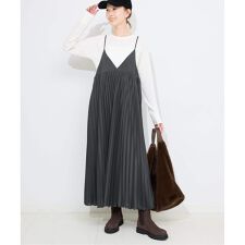 《追加》パウダリーサテンプリーツキャミワンピース