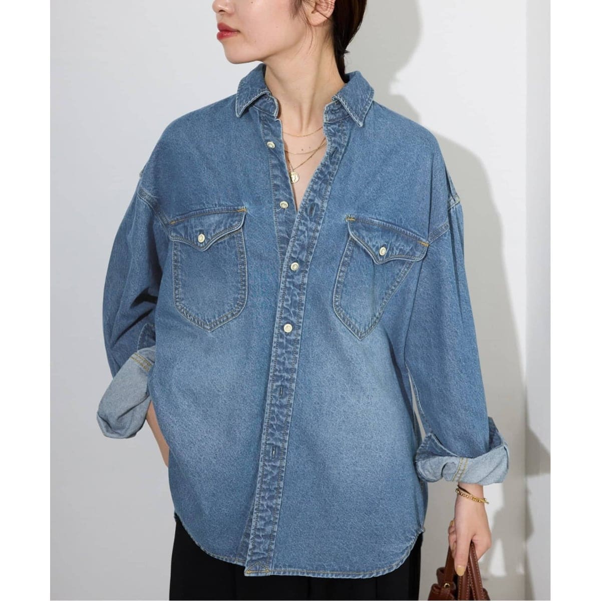 SLOBE IENA LE DENIM フィールドオーバーチュニック SLOBE IENA（スローブイエナ）の「LE DENIM フィールドオーバー