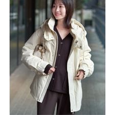 フェザーライト撥水モンスターダウン