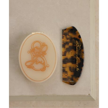 [^:25090913000440]J[ɂĕД̔J[F[J[J[i`(016)FIVORYJ[L(036)FKHAKIy2025AWzSLOBE IENAyEx-Libris Paris for SLOBE IENAztX̓`IȃCXg[V肪AgGAEx-Libris ParisƂ̃R{[VACeBSLOBE IENAC[WGufUCAJOtB[GOODSɗƂ݂܂BMtgÂJɂ߂ȃ~[ƃR[SETACeBGu~[GOLDŔNXdオB~[͗ʂɃZbgAБ͊g勾tBR[̃VGbg1fUCāA_炩J[uɎɃtBbgAɗnރfUCłBJOtB[̈Ӗ́hBonne chance a toi ȂɍK^AƂO߃bZ[WɂȂĂ܂BtŃZbgACe[łВ܂Ă܂Bgɂās~[tFS\ʕFANsR[tZ[XAZe[gsВt{́F|GXeВRF|GXȅíASLOBE IENAł̎舵ɂȂ܂BړX܂ւ₢킹̍ۂSLOBE IENAX܂ւ肢v܂BƖ̊֌WɂAۂFČꍇ܂B܂p\REX}[gtHȂǂ̊ɂA኱iƉ摜̃J[قȂꍇ܂i̐F́AiAbv摜QƂB