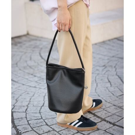 [^:25092913002340]萔ʂɒBAߐ؂ƂȂ܂y2025AWzSLOBE IENAD]ɂsubNt̒ǉY肵܂IĐVFŁsO[BtpӒv܂Ii25092913004610A25092913007010A25092913009010A25092913004830A25092913005430̒ǉiłB኱̎dlύXꍇ܂Bڈȏɑeʂ̃oPc^̃obOB}`LA炩V_[֗łBt̃`[X^CÕ|CgɂȂĂ܂BV[Y킸ǂȃX^COɂ킹₷ACełB-SLOBEIWiGOODSC-ghȂǂSfUCRZvgBtF~jōN炵Ă܂B̏íASLOBE IENAł̎舵ɂȂ܂BړX܂ւ₢킹̍ۂSLOBE IENAX܂ւ肢v܂BƖ̊֌WɂAۂFČꍇ܂B܂p\REX}[gtHȂǂ̊ɂA኱iƉ摜̃J[قȂꍇ܂i̐F́AiAbv摜QƂByӎzE摜̏i̓TvłBۂ̏iƎdlAH኱قȂꍇ܂BETCY\L͂܂ŖڈƂȂ܂BE׏󋵂ɂA͂\肪Oシꍇ܂BEqlւ̔X̔xꍇ܂BEǉYíAꕔ̓X܁Aʔ̂Ŕ̔̏ꍇ܂B\߂B