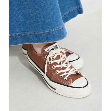 [^:26093913000010]萔ʂɒBAߐ؂ƂȂ܂J[ɂĕД̔J[F[J[J[O[(006)FACAOCuE(020)FZsAuEy2026SSzSLOBE IENA􂢉H{LoXfނAbp[ɎgpAI[X^[ GCWh̃J[AWfBubÑV[[X̗pNVbNXg[geCXgȃfUCłBzCg̃XyAV[[XtœĂ̂ŁAQWayŊył1łBNbVɗDꂽxE^tH[ƃo[X|W̃C\[𓋍ڂĂAԂł̎gpłKɒp܂ByCONVERSE /Ro[Xz1908Nɕč}T`[ZbcB[fɂă}[LXEMERo[XnƂo[V[Y[J[NƂ郉CtX^CuhB1917NɃoXPbg{[pV[YƂĒauI[X^[vMɁAuWbNp[ZvuX^[vAXj[J[jɎc郂f𑽐yoĂB݂ł́AX|[c烉CtX^C܂ŃtB[hLAuDesign Yourself.vƂuhX[K̂ƁAV[YɌ炸lX̃X^CʂlXȃACeWJȂi𑱂ĂB̏íASLOBE IENAł̎舵ɂȂ܂BړX܂ւ₢킹̍ۂSLOBE IENAX܂ւ肢v܂BƖ̊֌WɂAۂFČꍇ܂B܂p\REX}[gtHȂǂ̊ɂA኱iƉ摜̃J[قȂꍇ܂B\߂Bi̐F́AiAbv摜QƂByӎzE摜̏i̓TvłBۂ̏iƎdlAH኱قȂꍇ܂BETCY\L͂܂ŖڈƂȂ܂BE׏󋵂ɂA͂\肪Oシꍇ܂BEqlւ̔X̔xꍇ܂BEǉYíAꕔ̓X܁Aʔ̂Ŕ̔̏ꍇ܂B\߂B