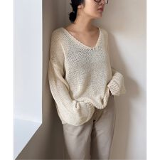 ギマヤーンVネックプルオーバー