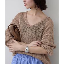 ギマヤーンVネックプルオーバー