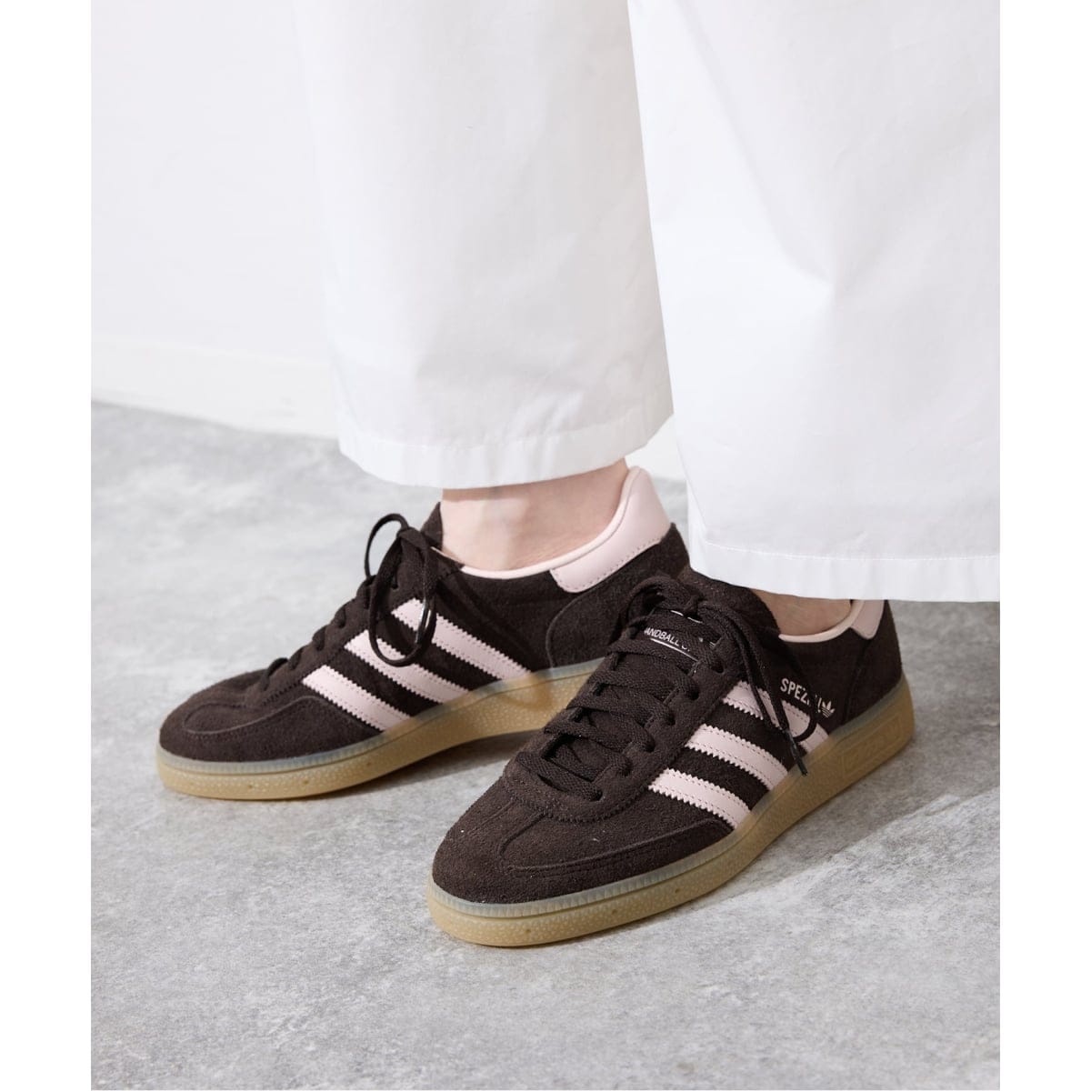 [�}���C]�sWEB����T�C�Y����tadidas/�A�f�B�_�X HANDBALL SPEZIAL/�X���[�u �C�G�i�iSLOBE IENA�j �u���E��