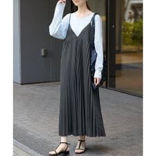 《WEB限定/追加》パウダリーサテンプリーツキャミワンピース