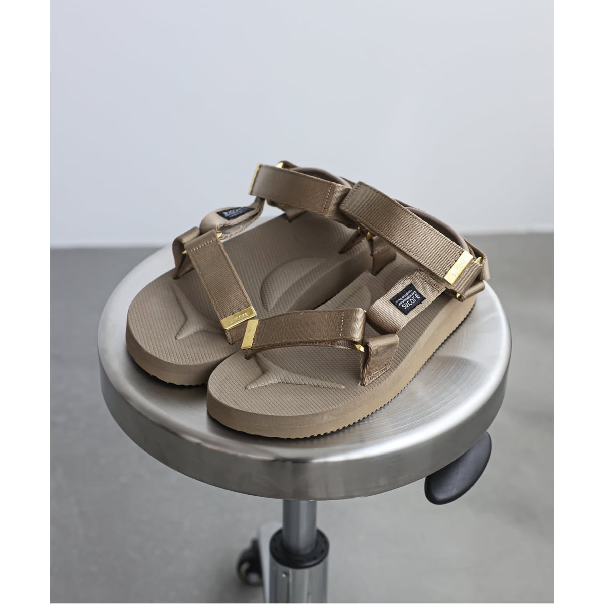 [�}���C]�s�\��tSUICOKE/�X�C�R�b�N SLOBE�ʒ� �T���_��/�X���[�u �C�G�i�iSLOBE IENA�j �x�[�W��