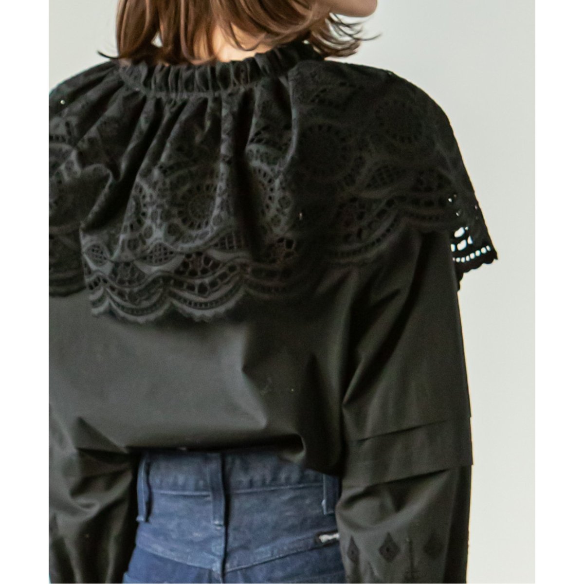 【定価28600円】　NOBLEカットワークレースビッグフリルブラウス カットワークレースビッグフリルブラウス◇ | ノーブル(Noble