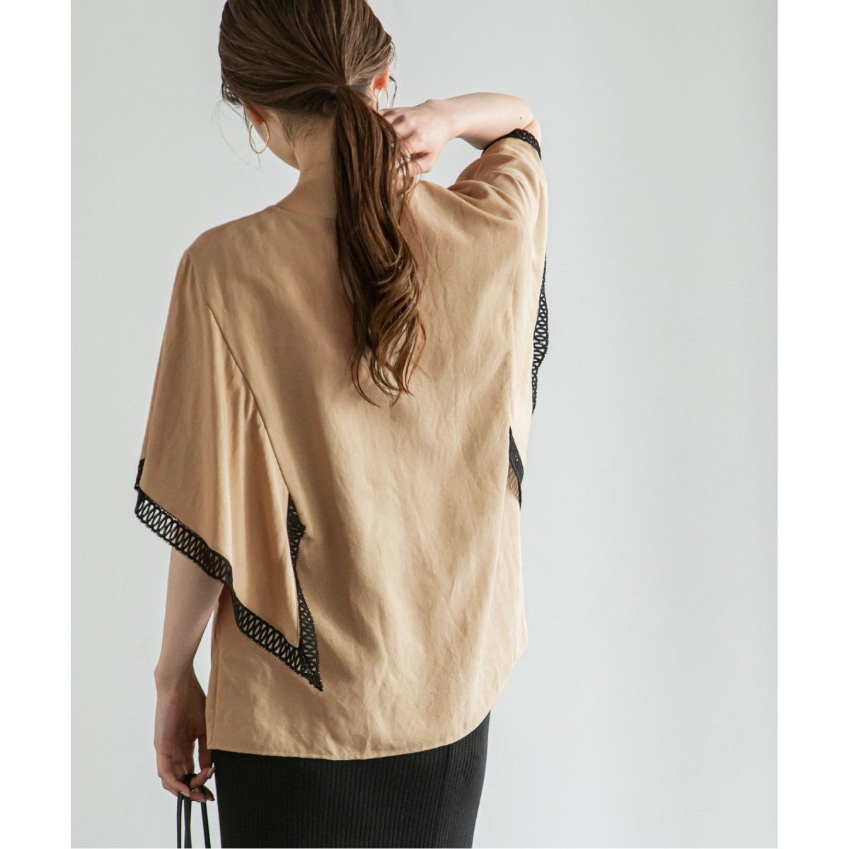 Noble - 【新品、タグ付】NOBLEオーヴレースラッフルスリーブブラウス Noble（ノーブル）の「《追加》オーヴレースラッフルスリーブ