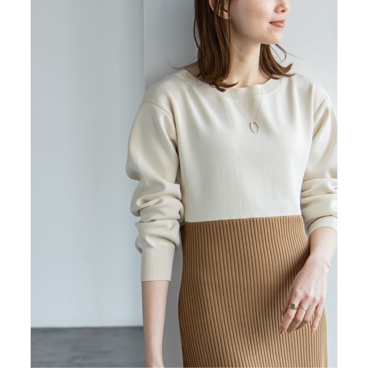 ラウンドネックバイカラーニットワンピース | ノーブル(Noble