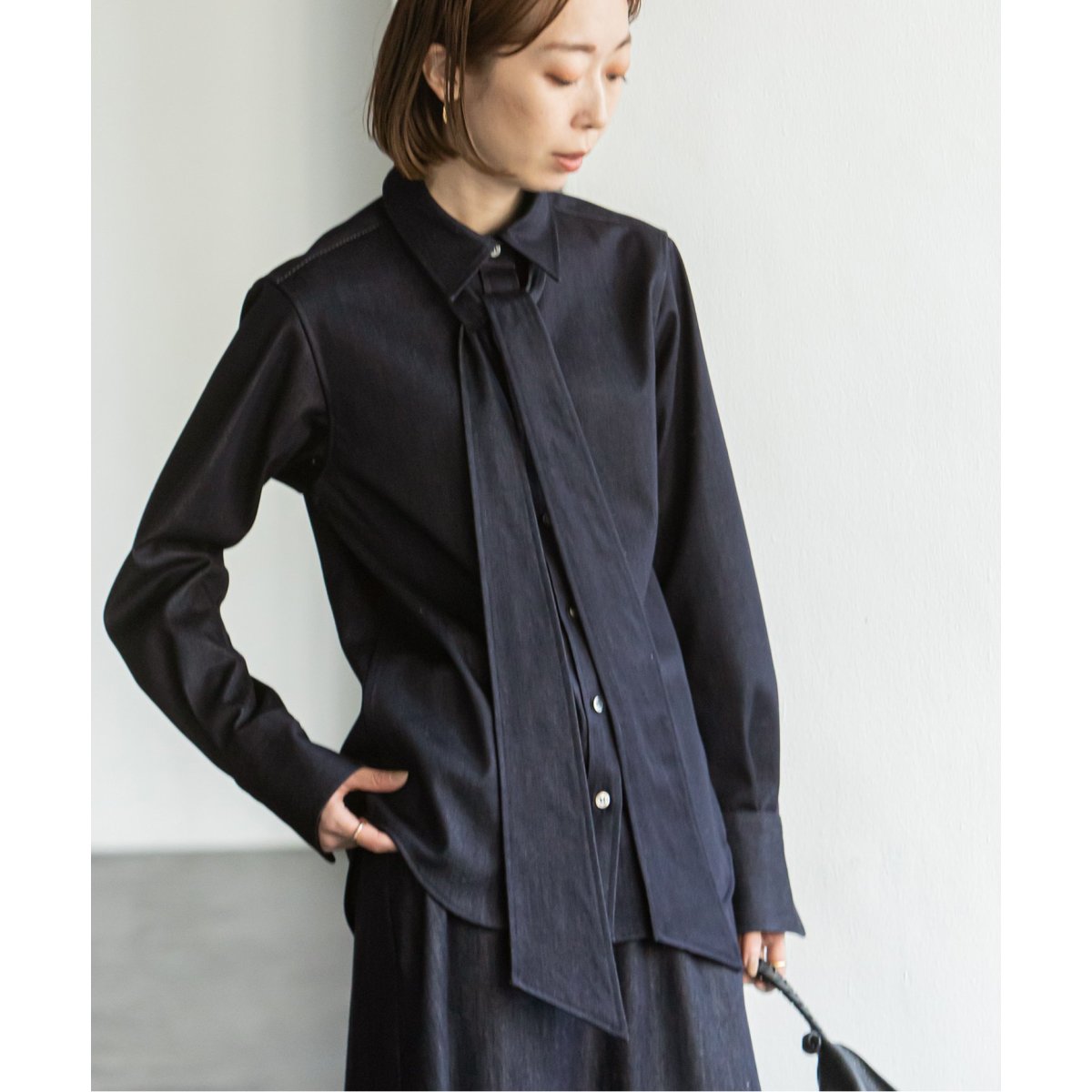 デニムライクリボンタイシャツ | ノーブル(Noble) | マルイウェブチャネル