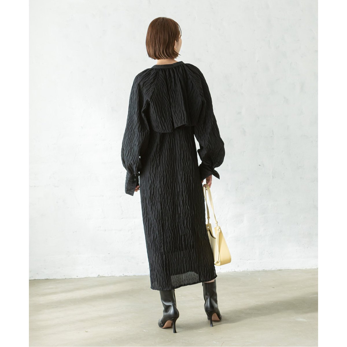 noble ウェーブジャガードスーパークロップブラウス ウェーブジャガードスーパークロップブラウス | ノーブル(Noble