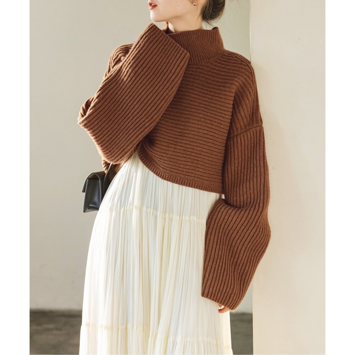 【新品未使用】NOBLEノーブル ボレロショート2WAYニット⭐︎定価22000円 新品未使用】NOBLEノーブル ボレロショート2WAYニット⭐︎定価22000円