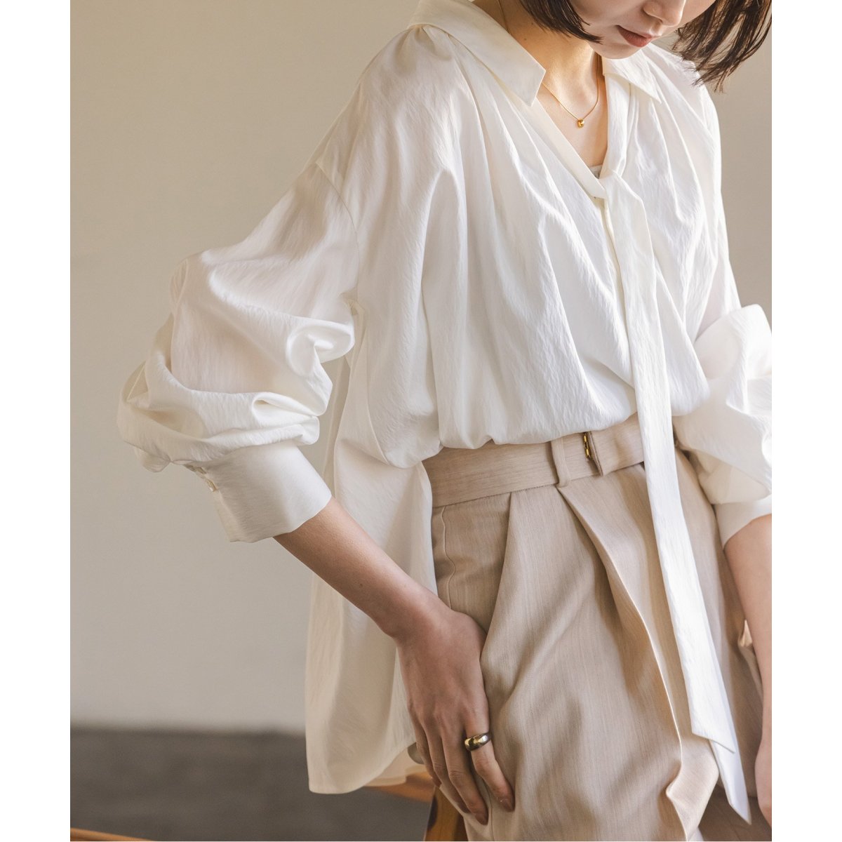 ギャザーボウタイブラウス | ノーブル(Noble) | マルイウェブチャネル