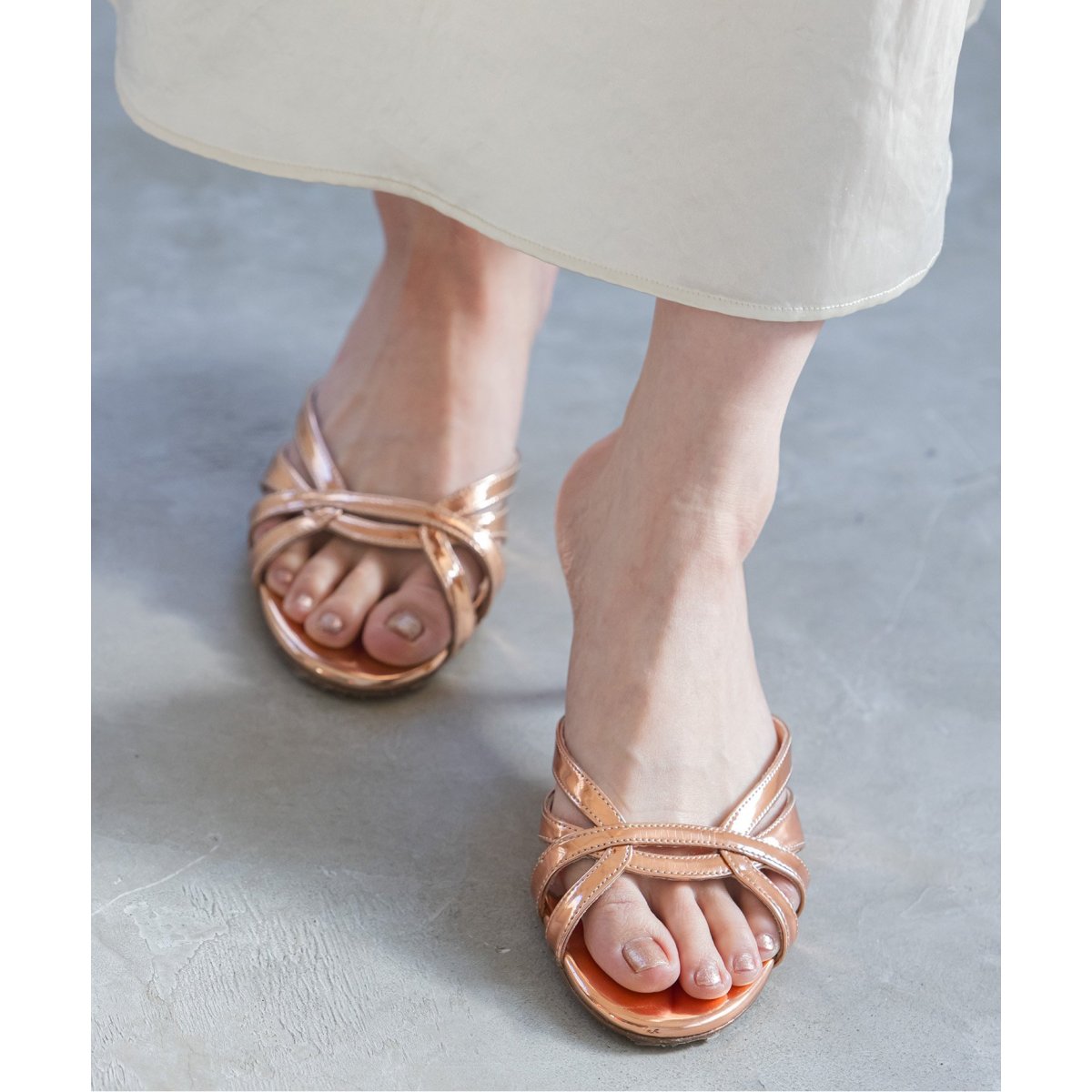 <美品>FABIO RUSCONI ミュール FABIO RUSCONI ホワイト ポインテッドトゥ ミュール