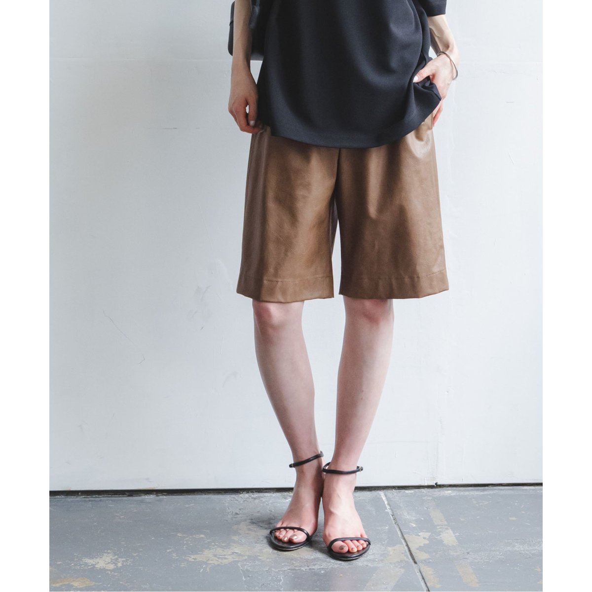 試着のみ!noble フェイクレザーショートパンツ フェイクレザーショートパンツ | ノーブル(Noble) | マルイ