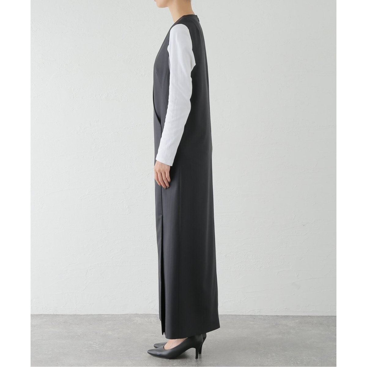 NOBLE　　ELENI/エルニ シャドーストライプストレートワンピース ELENI/エルニ シャドーストライプストレートワンピース | ノーブル