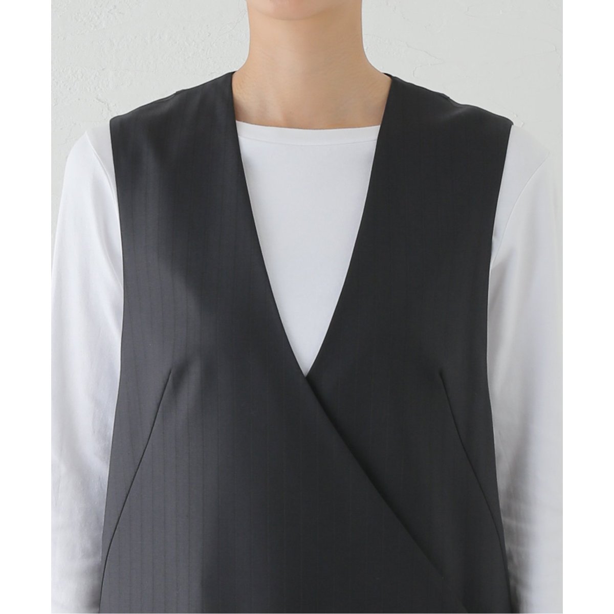 NOBLE　　ELENI/エルニ シャドーストライプストレートワンピース Noble（ノーブル）の「ELENI/エルニ シャドーストライプ