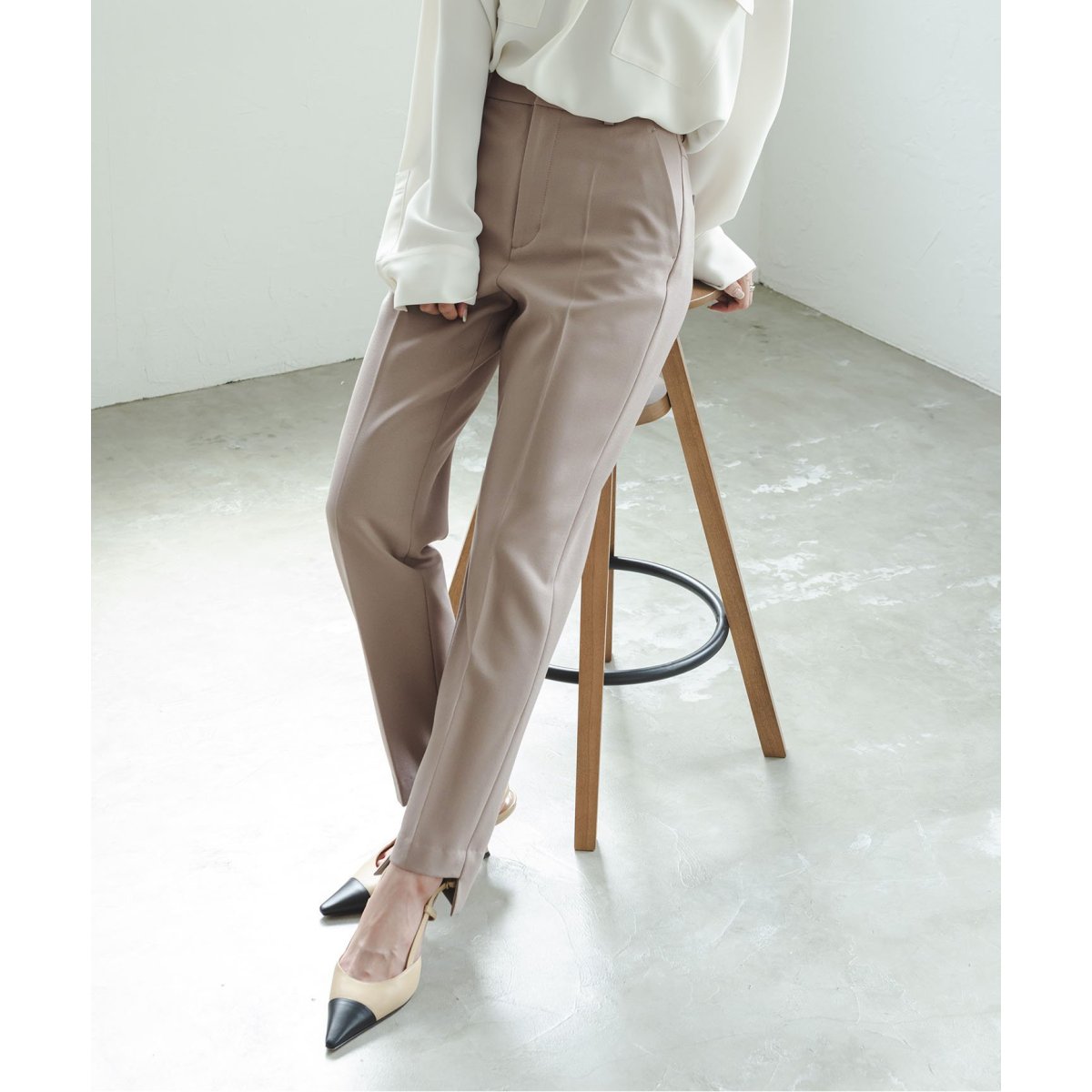 NOBLE キャロットシルエット ステップヘムパンツ 34 ブラック 追加》キャロットシルエットステップヘムパンツ | ノーブル