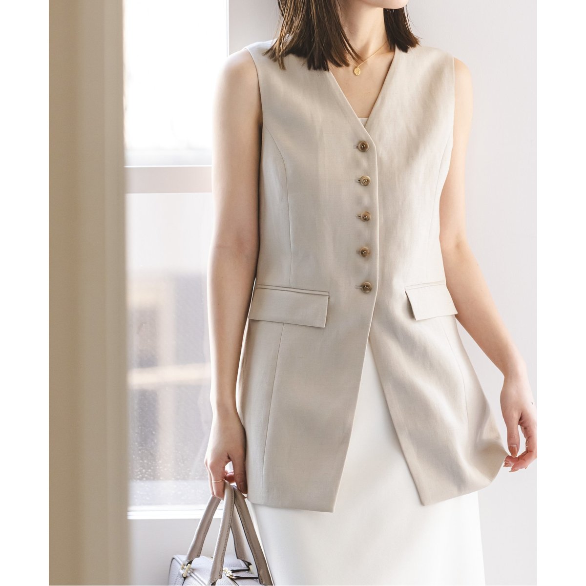 NOBLE ノーブル Vカラージレブラウス　ベスト　ベージュ Vカラージレブラウス | ノーブル(Noble) | マルイウェブチャネル