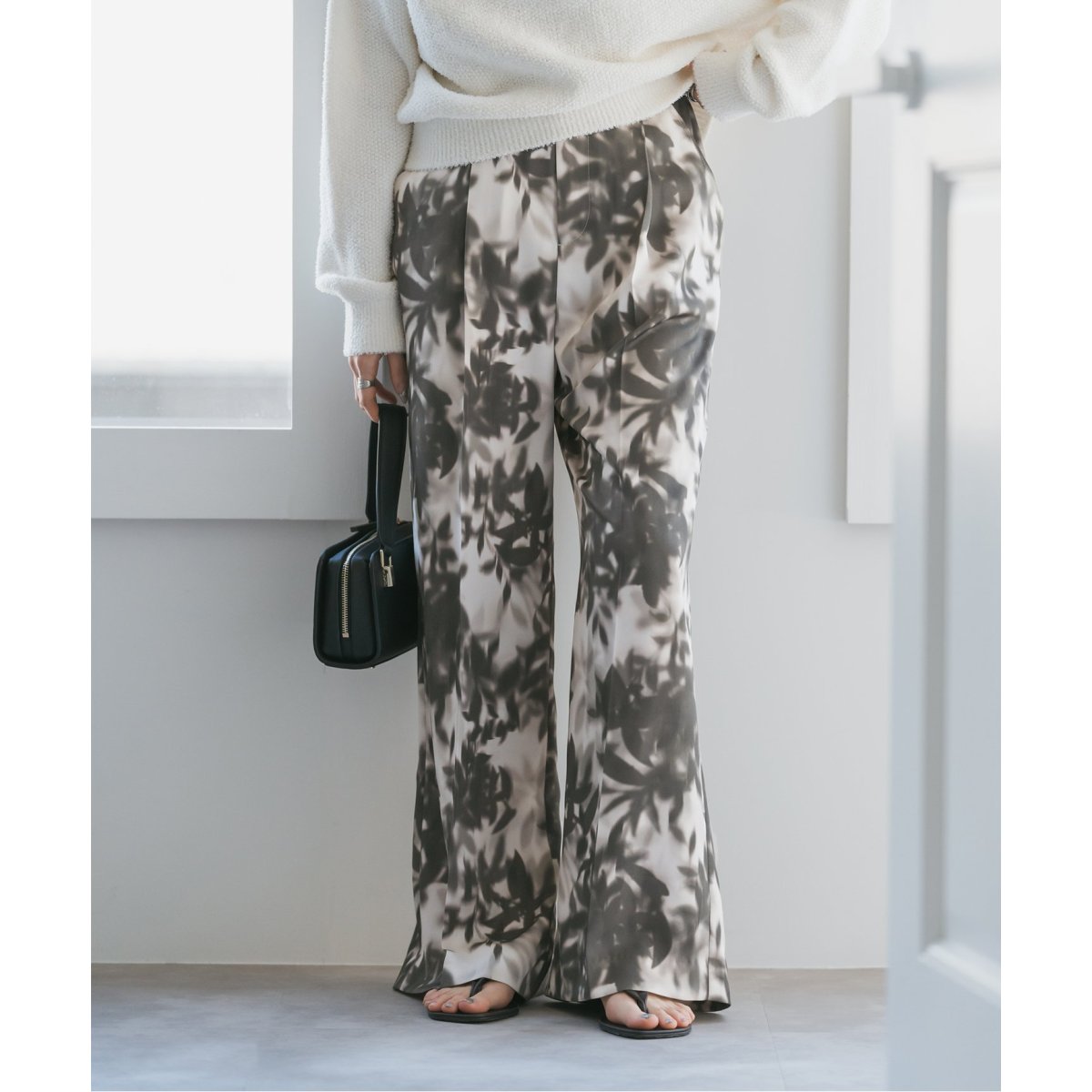 NOBLE コモレビプリントサテンワイドパンツ コモレビプリントサテンワイドパンツ | ノーブル(Noble