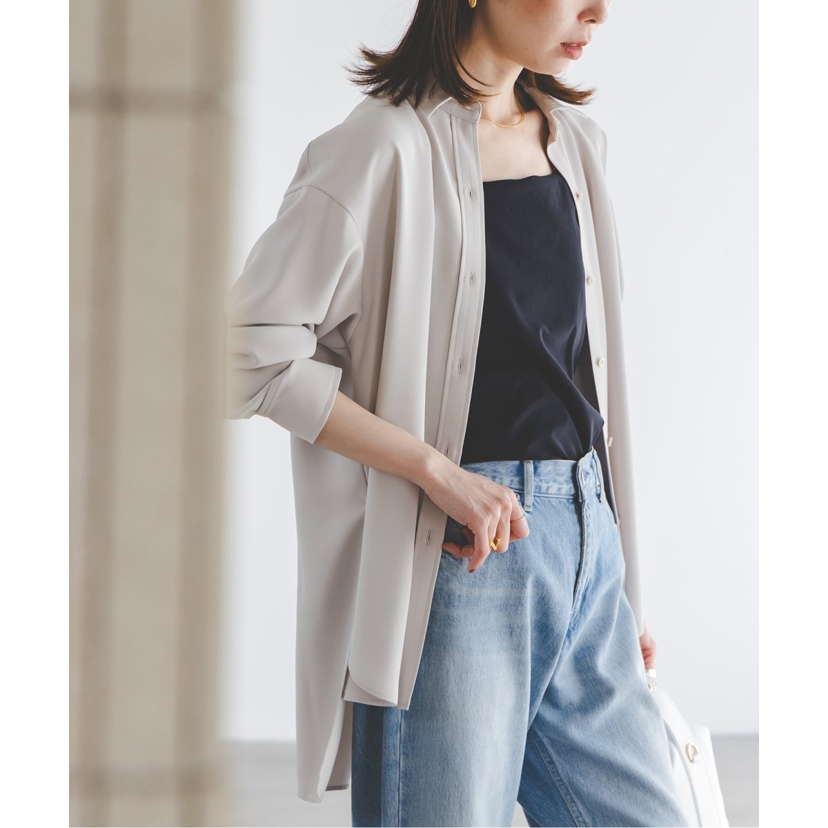 SALE★美品【IENA イエナ】白 タイプライタークロップドシャツ IENA - IENA イエナ タイプライタークロップドシャツ ショート丈