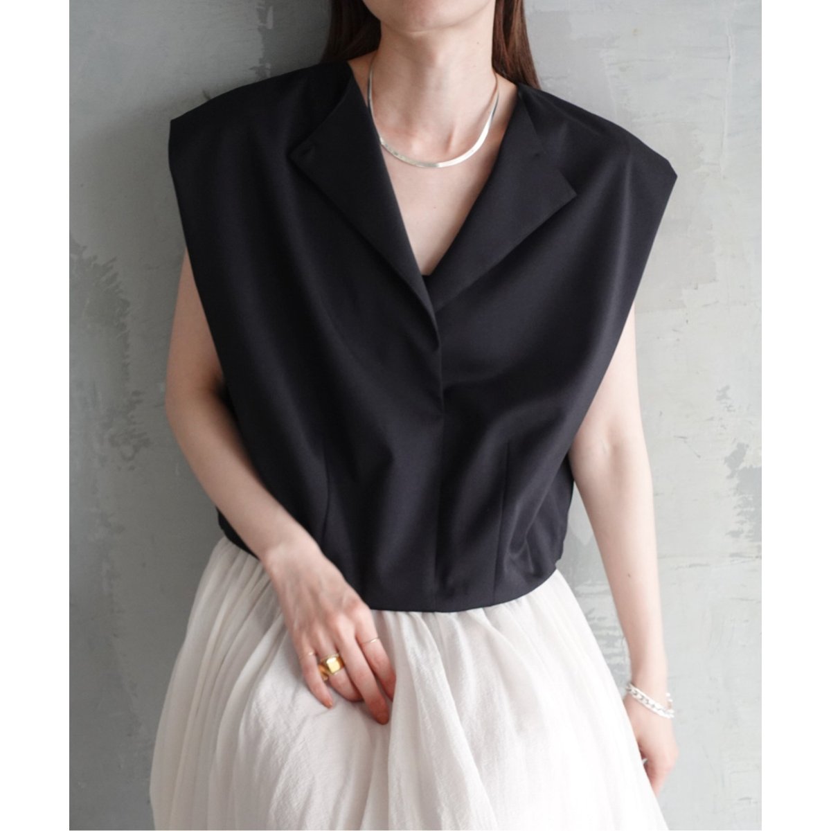 Noble　エステルツイルショートレングスブラウス 洗える】エステルツイルショートレングスブラウス | ノーブル