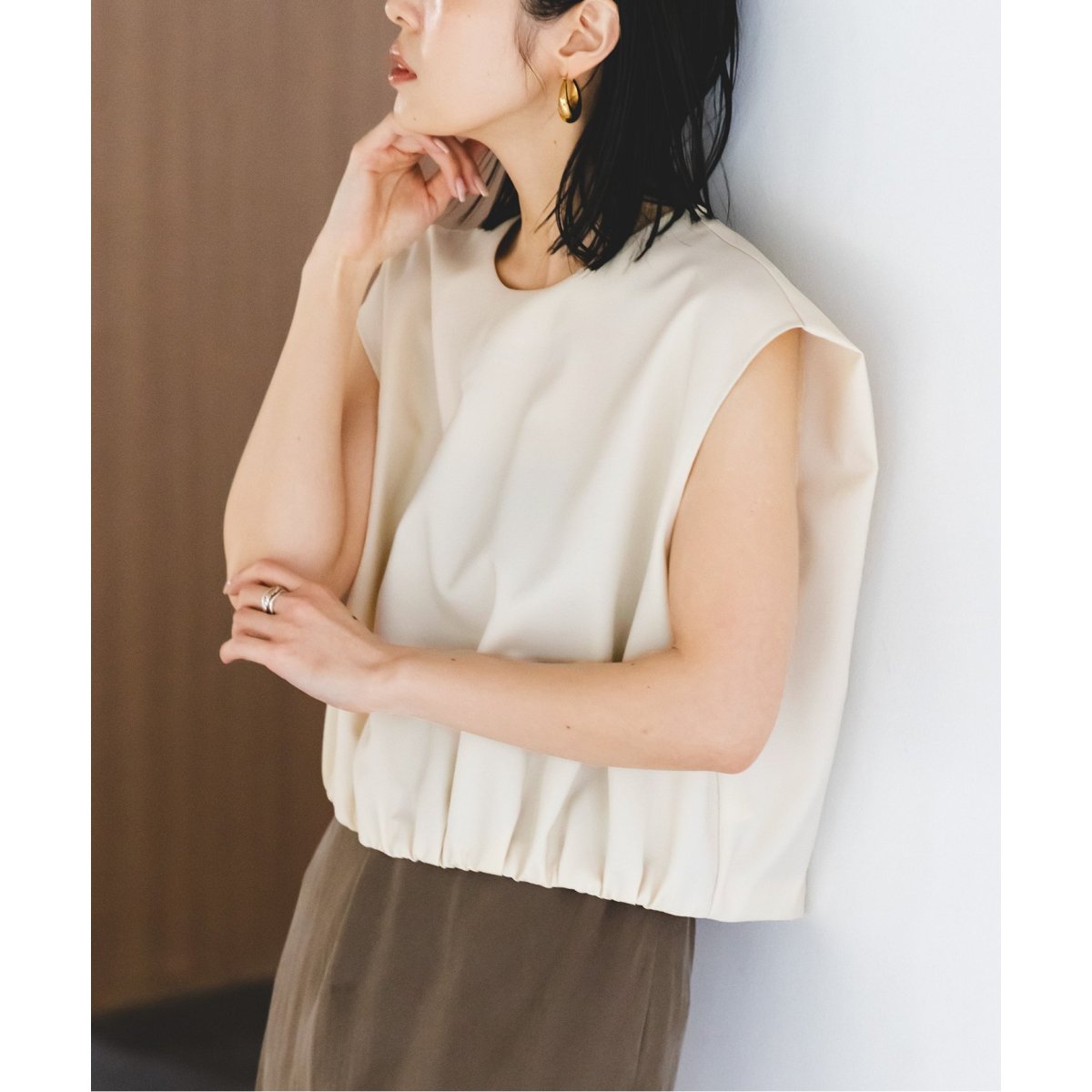 洗える】エステルツイルショートレングスブラウス | ノーブル(Noble