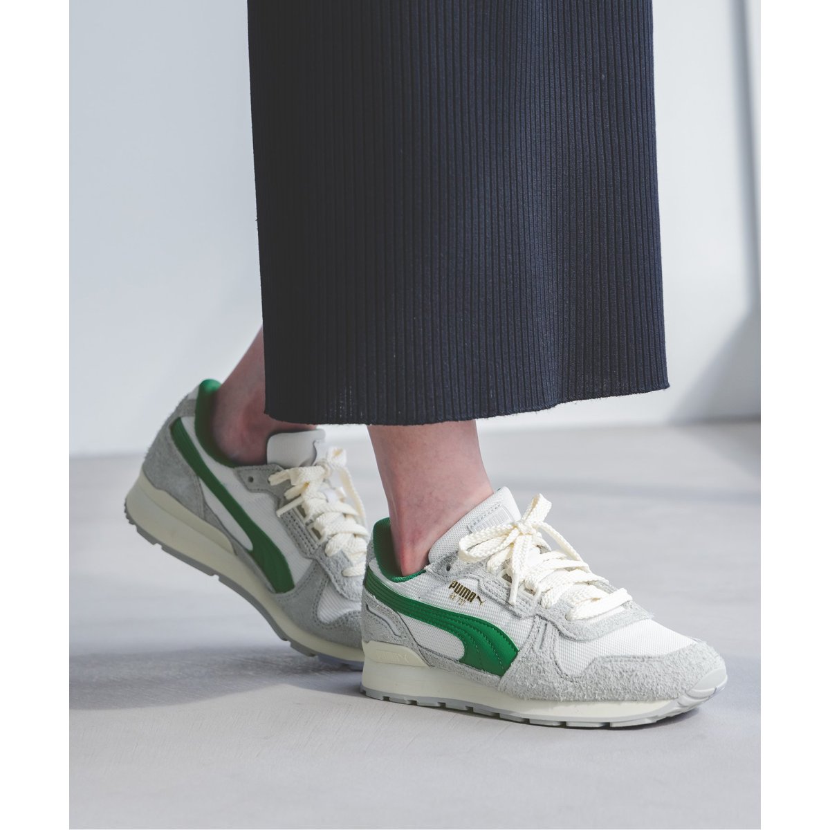 PUMA/プーマ RX737 VINTAGE 401332 | ノーブル(Noble) | マルイウェブ