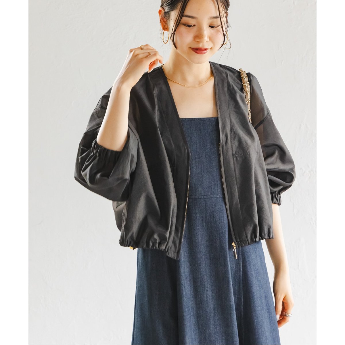 新品未使用タグ付き】noble フォギーシアーVカラーショートブルゾン アウター 洗える】フォギーシアーVカラーショートブルゾン | ノーブル(Noble