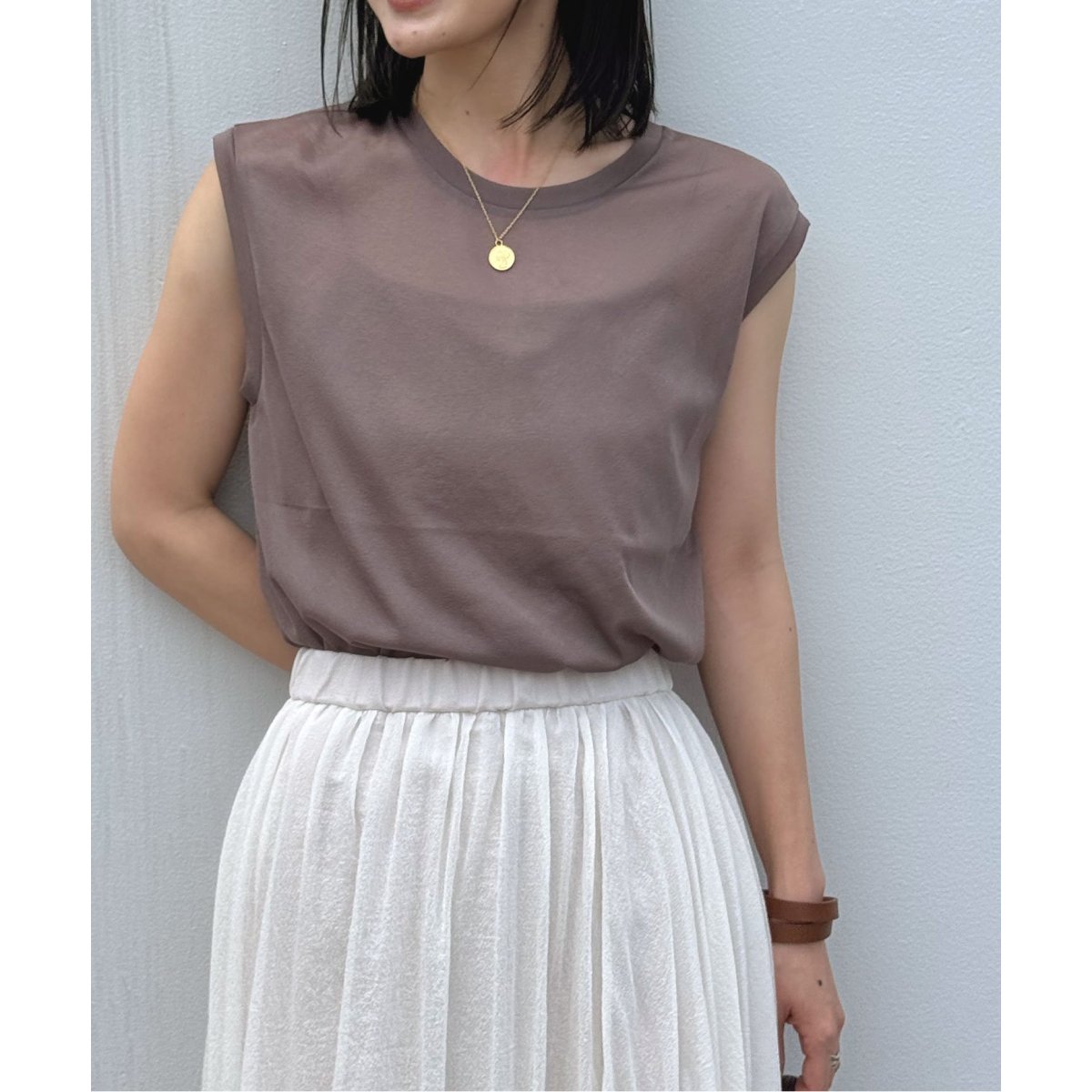 Noble - 新品　ノーブル　トップス　カットソー　半袖Tシャツ　グレー　フレームワークス Noble - 新品 ノーブル トップス カットソー 半袖Tシャツ グレー