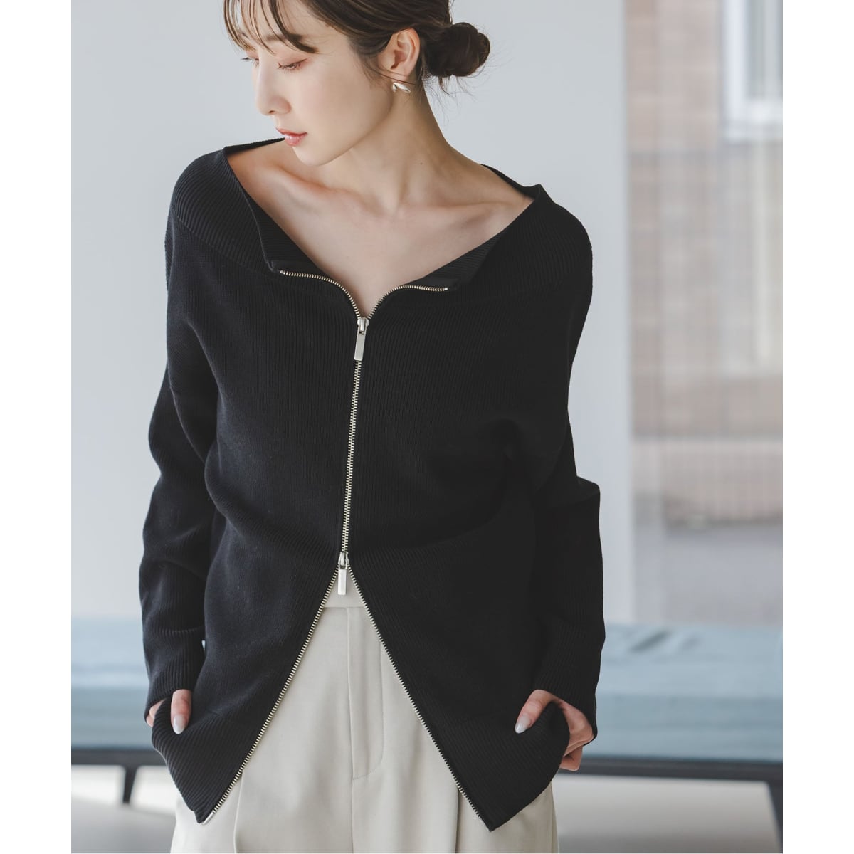 WEB限定追加》フロントジップボートネックニット | ノーブル(Noble
