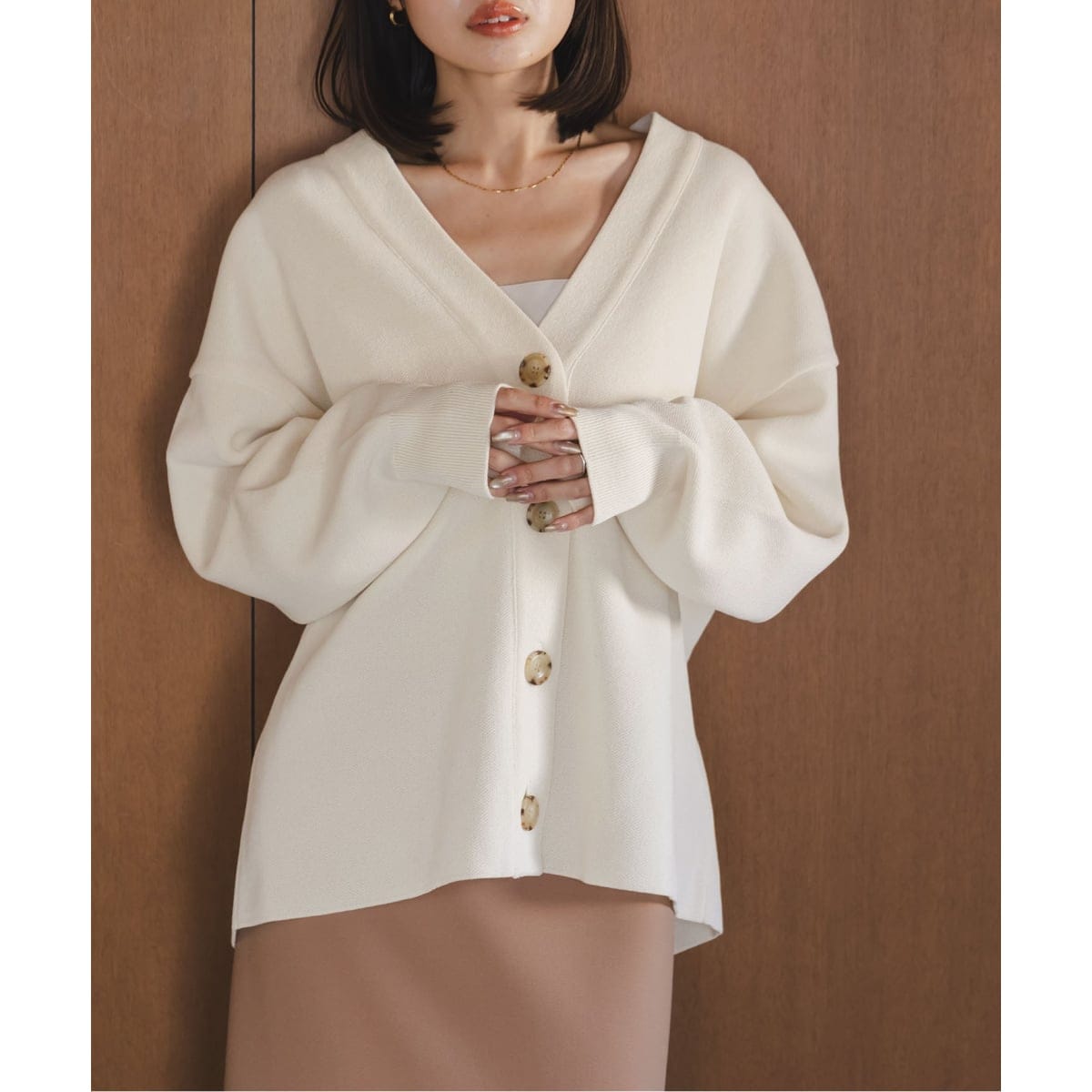 26SS先行予約》ファインハニカムVネックカーディガン | ノーブル(Noble