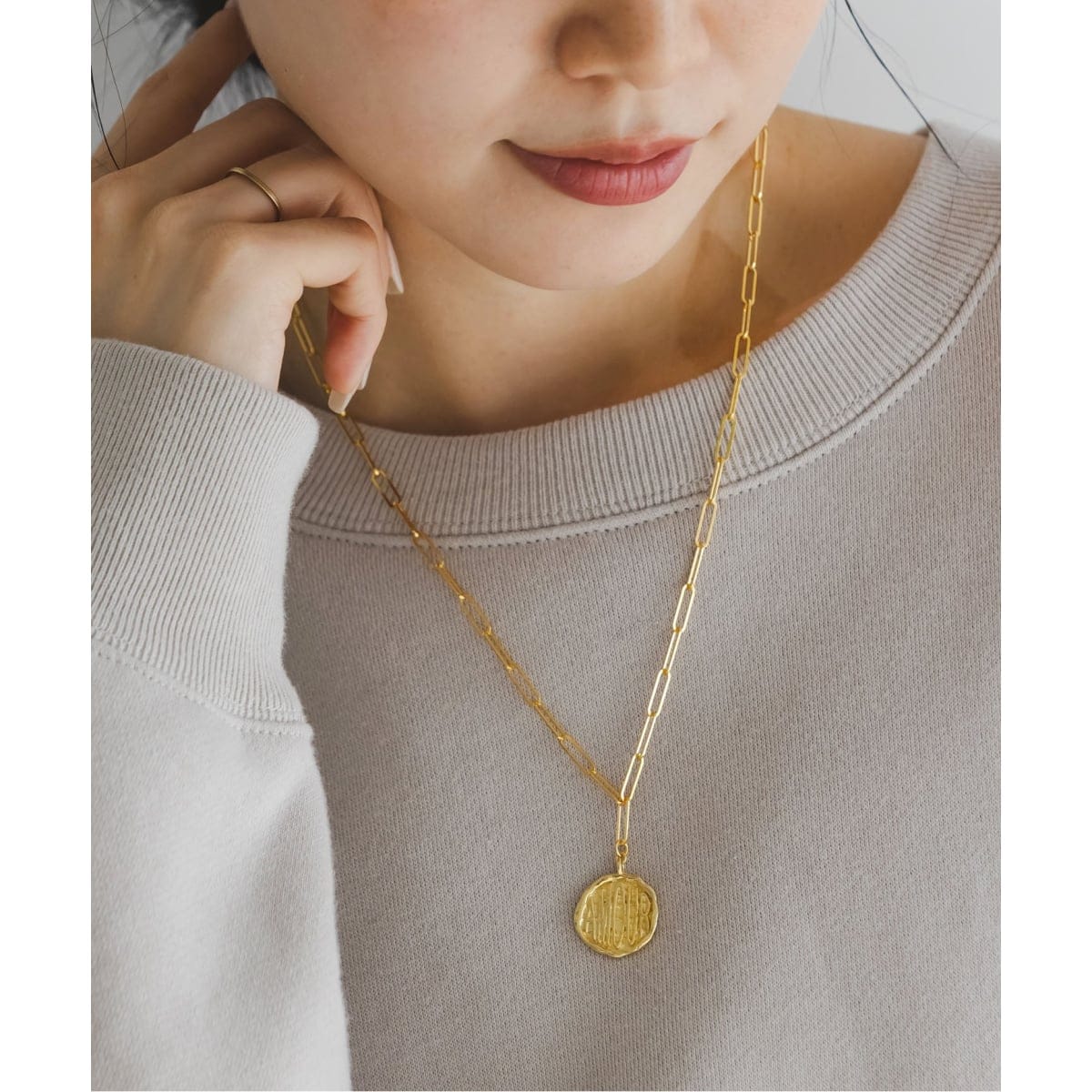 Leco(❁´꒳`❁) 予約》chibi jewels/チビジュエルズ Letter Coin Necklace | ノーブル