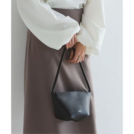 [^:26092250000410]萔ʂɒBAߐ؂ƂȂ܂[J[iԁFYH]774ЃJ[F[J[J[ubN(001)FBLACKx[W(027)FSANDBEIGEsN(063)FHONEYROSE炩ȎGƎRȃV{͂̏vgpȂ܂͂̃V_[obOBōi悤ȗ̓IȃtHŁAӂƂVGbg𐶂ݏo܂BԂȂ݊y₩Ɏ茳ʂfUCłBt@Xi[JŏoƃXy[XȂgBX}[gtH⏬ނ[\łBnh͌|₷ŁAfC[ɂoɂ􂵂܂ByYAHKI([L)zNEƂɂƂꂸARłɐBYAHKI ͂ȐlBɁAfGȃCt𑗂Ă炢B̎v琶܂܂BfUCi[ icqiiK^iIRj fBN^[icYYiiK^EWEj̓lɂ郆jbgB\Nɂ킽AX̃uhł̃fUCEɌgAE𗷂ėlXȕɐG鎖CXs[V̌ƂȂĂ܂Blׂ̍₩ȊŐݏoNG[V̓fUCE@\EX^CȎSĂɂăoXŏdvɍlĂAVvŃx[VbNȒɂghVѐSsIȃRNVɎdオĂ܂B舵ɂẮAiɂĂi\łmFB̏íANOBLEł̎舵ɂȂ܂BړX܂ւ₢킹̍ۂNOBLEX܂ւ肢v܂BƖ̊֌WɂAۂFČꍇ܂B܂p\REX}[gtHȂǂ̊ɂA኱iƉ摜̃J[قȂꍇ܂Bi̐F́AiAbv摜QƂByӎzE摜̏i̓TvłBۂ̏iƎdlAH኱قȂꍇ܂BETCY\L͂܂ŖڈƂȂ܂BE׏󋵂ɂA͂\肪Oシꍇ܂BEqlւ̔X̔xꍇ܂BEǉYíAꕔ̓X܁Aʔ̂Ŕ̔̏ꍇ܂B\߂B