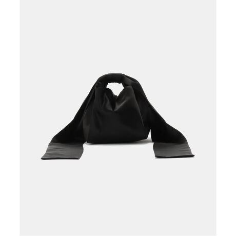 [^:25092250003630][JiԁFBOW HANDLE BAGЃTCYF[J[TCYt[(009)FSMALЃJ[F[J[J[ubN(001)FBLACKu[A(045)FBLUEBELL(LIG{g킢ANZT[̂悤ȃ~jobOBnhɐ܂d˂{ĂA悤ȃfUCۓIł㎿ȃVN100fނgpÂ銊炩Ȏ炵oĂ܂BJWAȓgtH[}ȏʂ܂ŁÃobOЂƂŗlXȃX^CɑΉ܂BV[ŶēTENDRESSE STUDIO/ehbZ X^WI BIG SCRUNCH(iԍF25091250007630)TENDRESSE STUDIO/ehbZ X^WI BOW HANDLE BAG(iԍF25091250003630)yTENDRESSE STUDIO(ehbZ X^WI)zNATURAL FABRICAMADE IN AUSTRALIAALIMITED PRODUCTIONATIMELESS DESIGNL4|V[Ɍf2021NɃ{Ő܂ꂽTENDRESSE STUDIOBfނ̒BfUCAY܂łfUCi[ogñI[XgAōsĂBfUC͍T߂łȂA_ȑ_ȃJbg[N{s[XobOȂǂuh̃VOl`[ƂĒĂĂB舵ɂẮAiɂĂi\łmFB̏íANOBLEł̎舵ɂȂ܂BړX܂ւ₢킹̍ۂNOBLEX܂ւ肢v܂BƖ̊֌WɂAۂFČꍇ܂B܂p\REX}[gtHȂǂ̊ɂA኱iƉ摜̃J[قȂꍇ܂Bi̐F́AiAbv摜QƂB