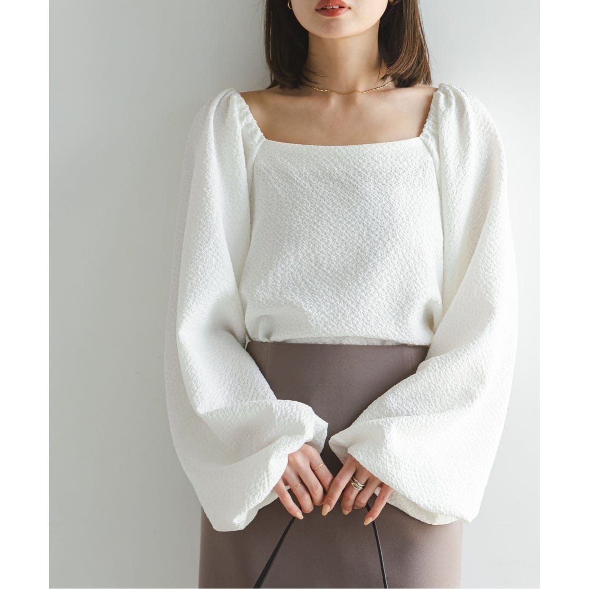 シボサテンレイヤースリーブブラウス | ノーブル(Noble) | マルイ