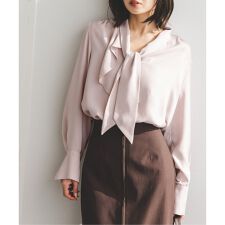 《WEB＆日本橋店限定・追加予約》ロイヤルサテンボウタイブラウス