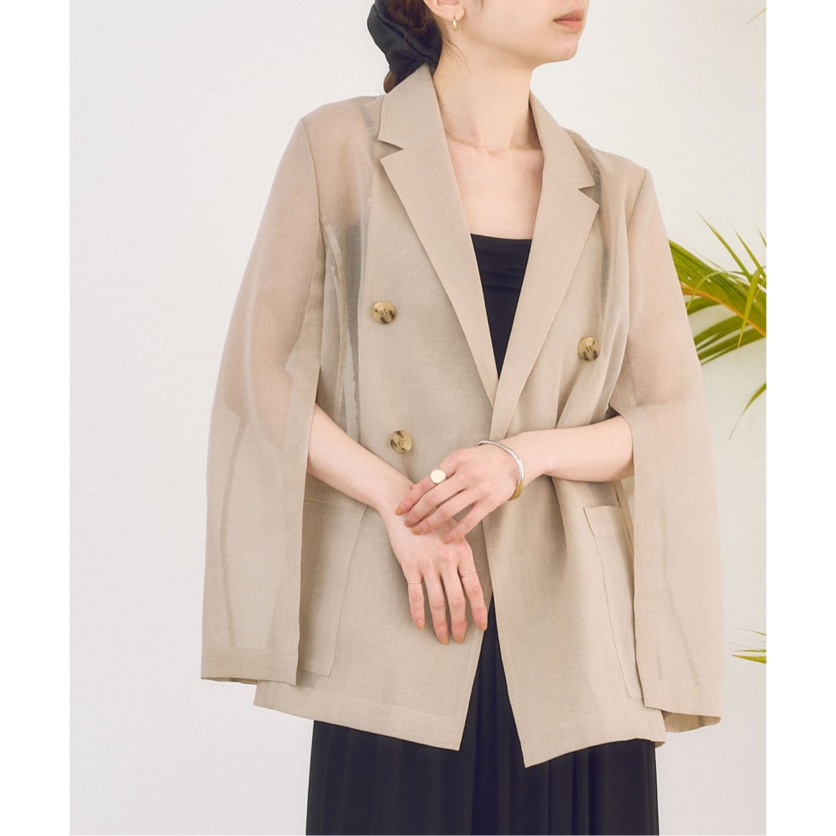 SHENERY】シアージャケット スリット 新品 Mサイズ ベージュ 【公式通販】