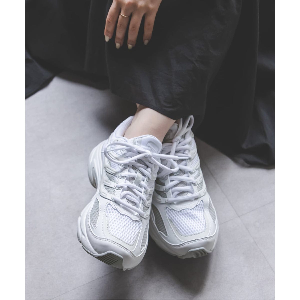 シャーク特別大特価！！ WEB限定カラー》Reebok/リーボック プレミア ロードコントロール