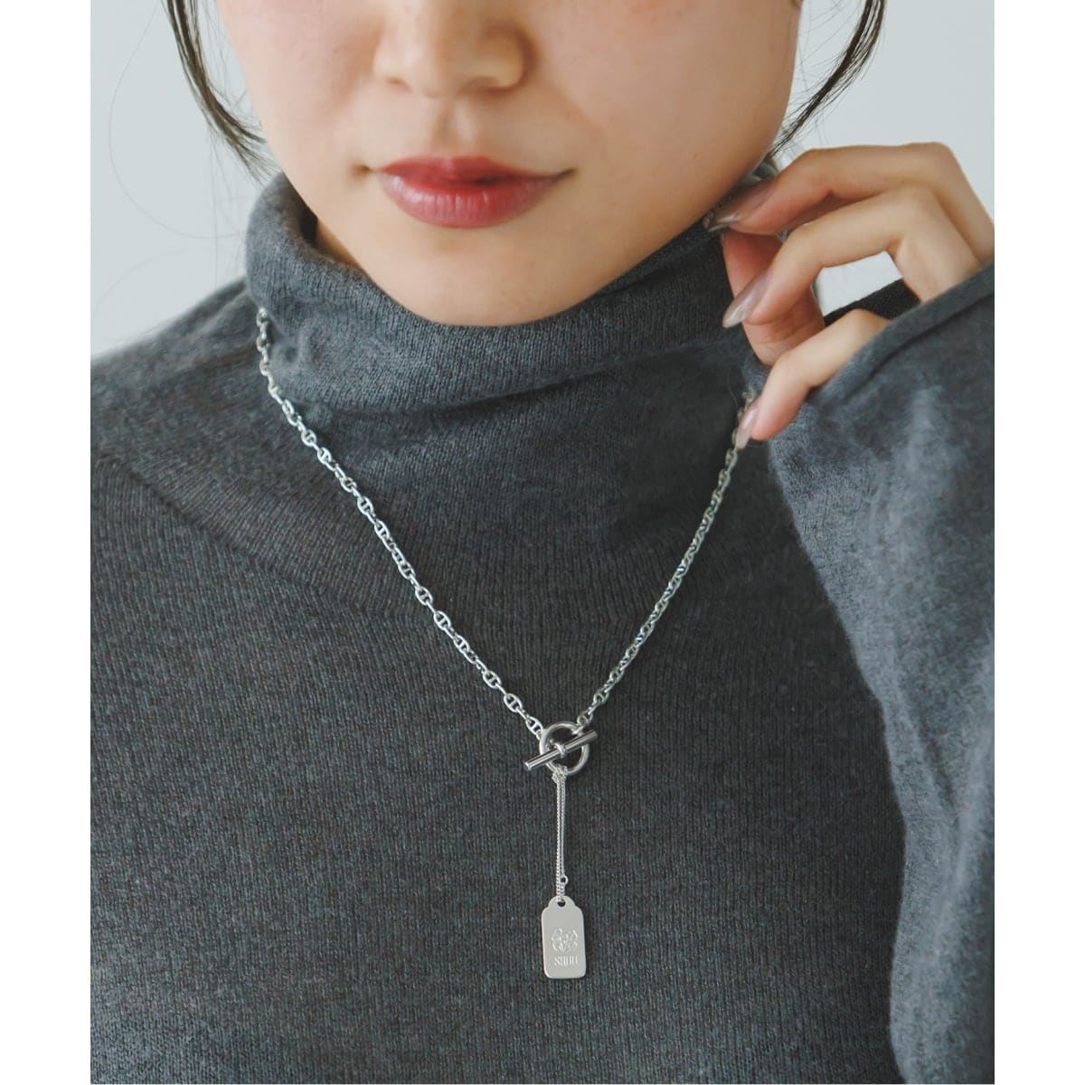 [�}���C]�s�\��tSHUU/�V���E �t��SONA-S NECKLACE(�V���o�[)/�m�[�u���iNoble�j �V���o�[