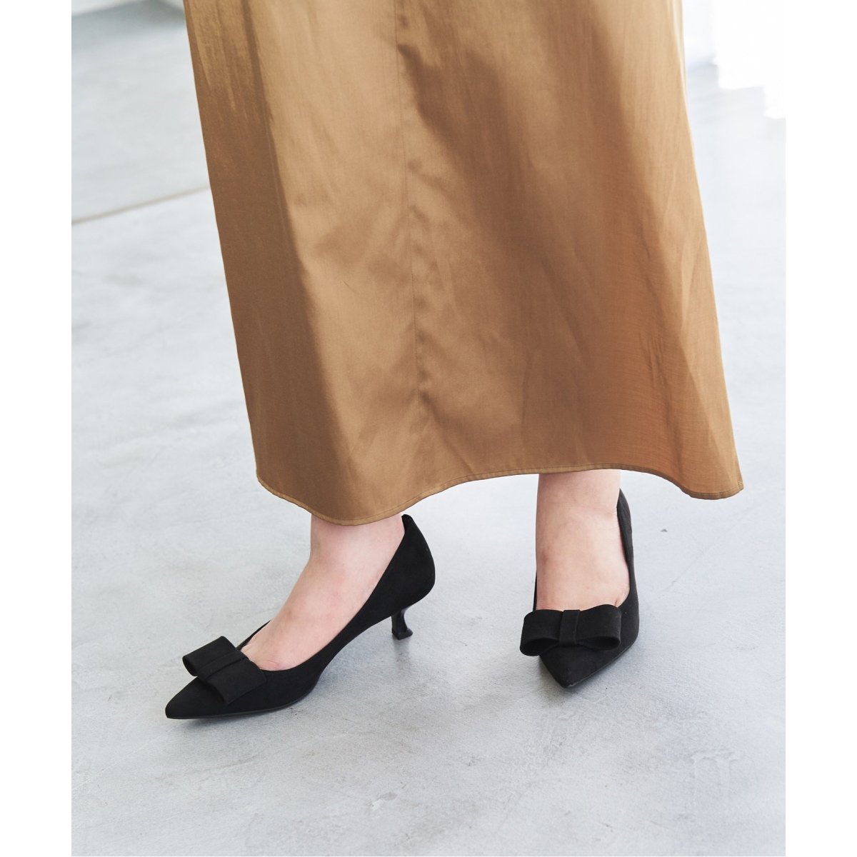 ⭐︎ななです⭐︎LE TALON 4.5cmポインテッドプレートリボンパンプス 追加5》4.5cmポインテッドプレートリボンパンプス | ルタロン(LE