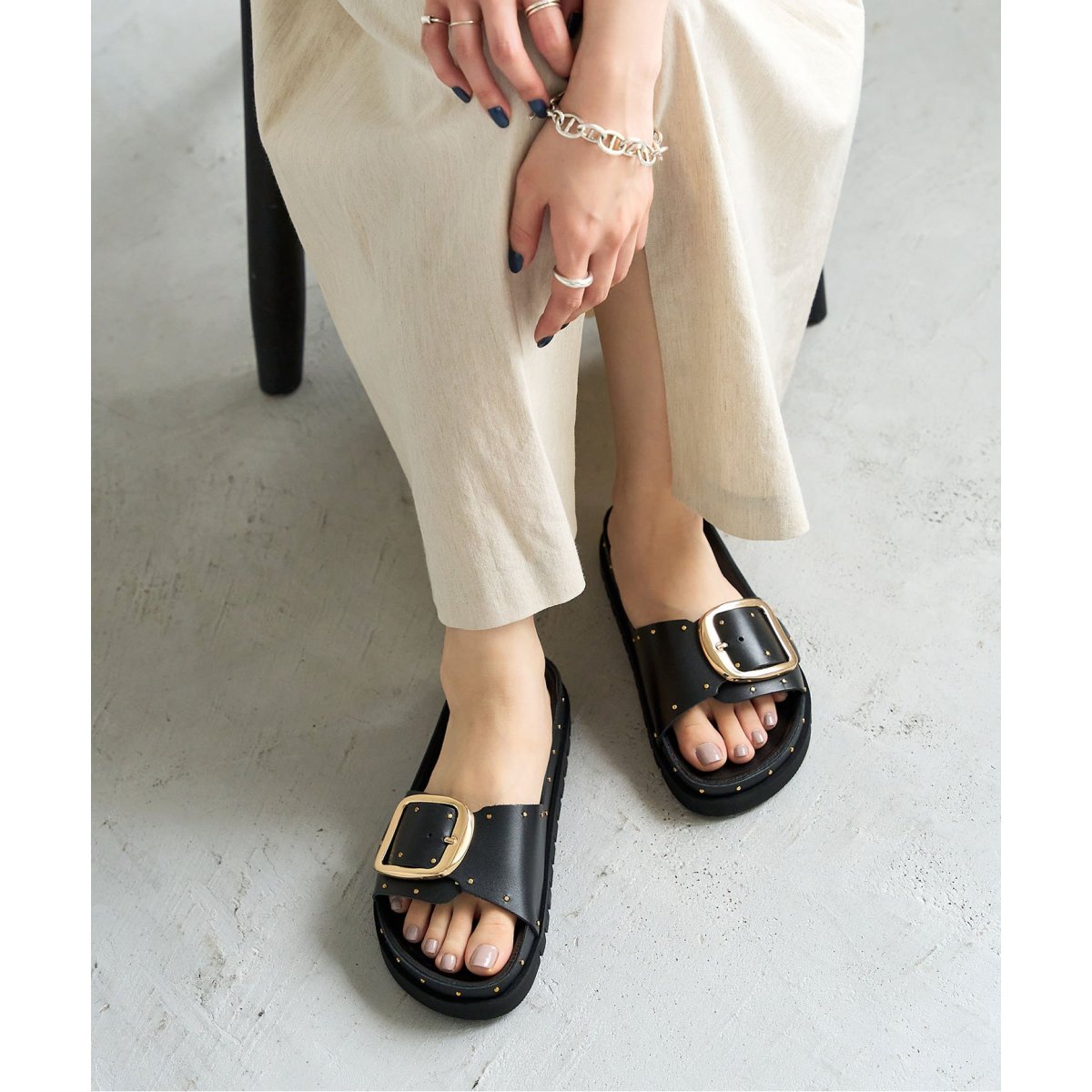 ララ様 ボンポワン レザー サンダル とSophia Webster 2点 Woman ボルドー レザー サンダル XXW68K0JE60N6M41MR802 | Tods