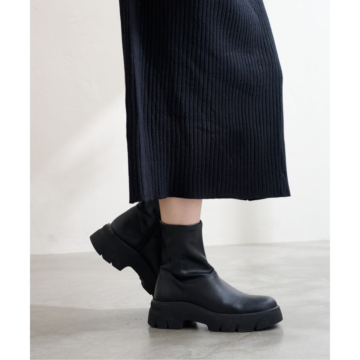 美品】LE TALON 6cmボリュームソールフィットショートブーツ XL